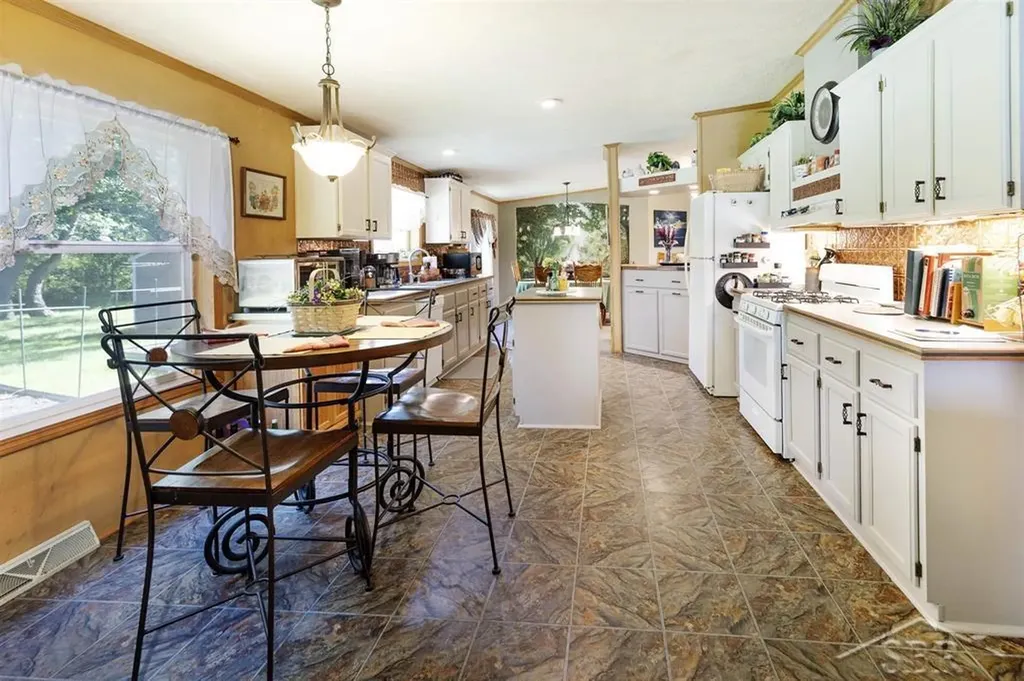 2202 W Huckleberry Road Jerome Township MI 48657