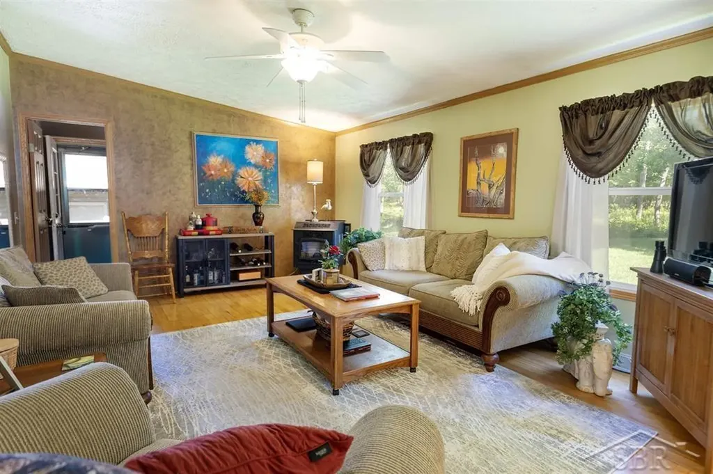 2202 W Huckleberry Road Jerome Township MI 48657