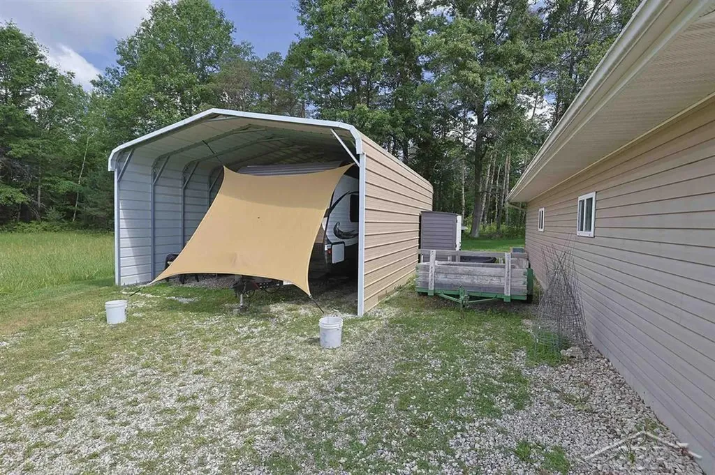2202 W Huckleberry Road Jerome Township MI 48657