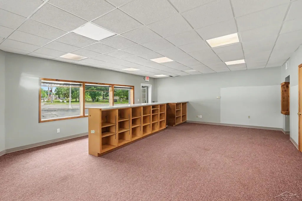 2019 Columbus Avenue Bay City City MI 48708