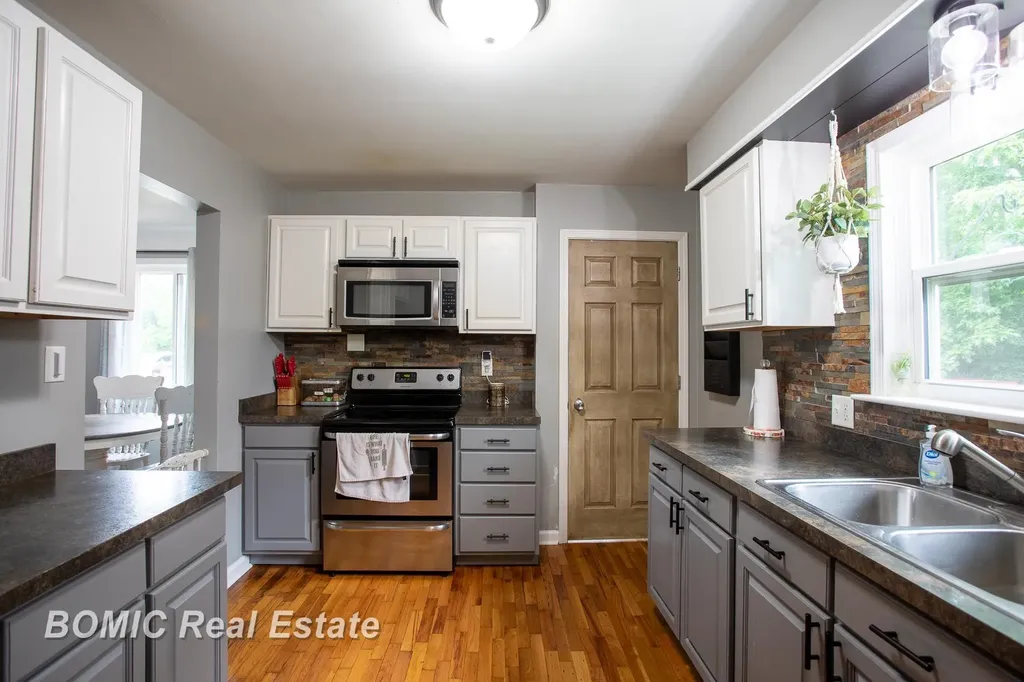 8510 N Genesee Road Genesee Charter Township MI 48458