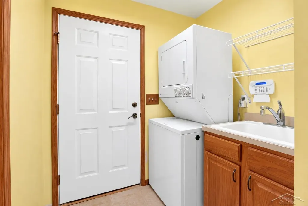 11 Rose Cottage Lane Thomas Township MI 48609