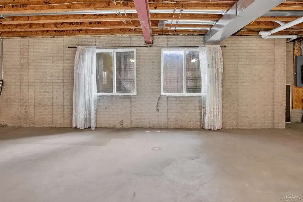 11 Rose Cottage Lane Thomas Township MI 48609