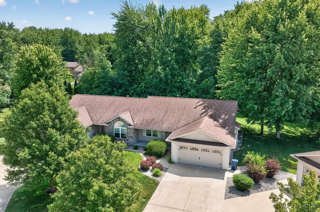 11 Rose Cottage Lane Thomas Township MI 48609