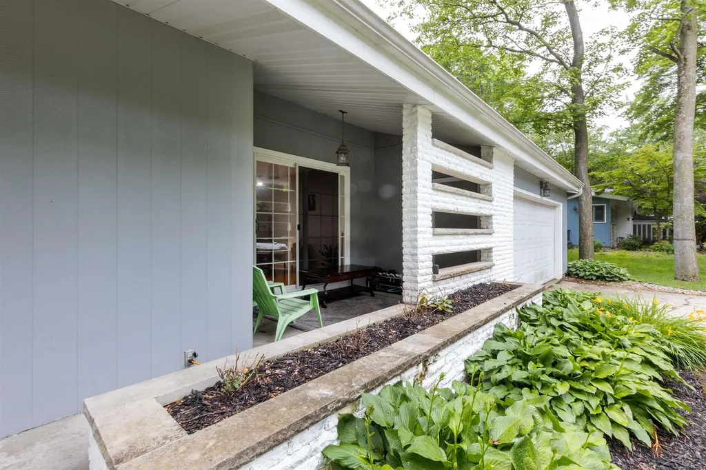 1506 Timber Drive Midland City MI 48642