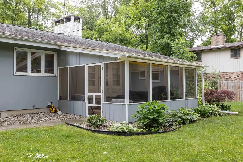1506 Timber Drive Midland City MI 48642