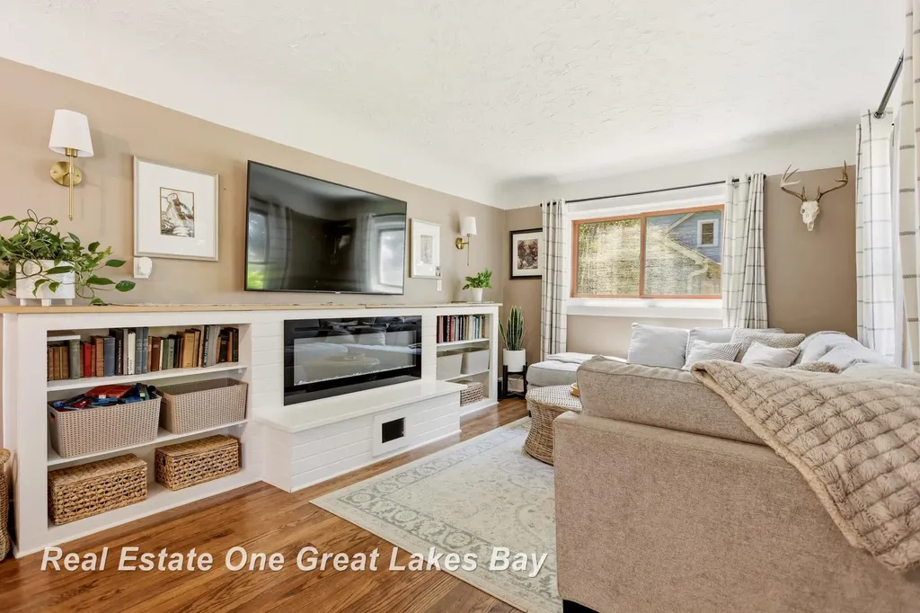 2250 Hemmeter Road Saginaw Charter Township MI 48603