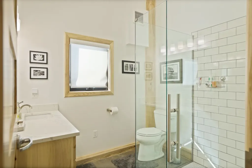 5595 Riverview Drive Bridgeport Charter Township MI 48722