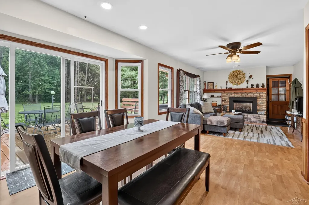 20440 Thornapple Lane Big Rapids Charter Township MI 49307