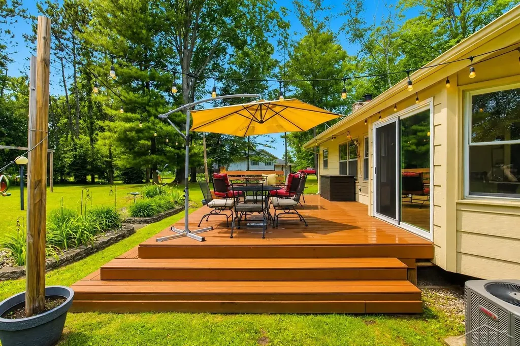 20440 Thornapple Lane Big Rapids Charter Township MI 49307