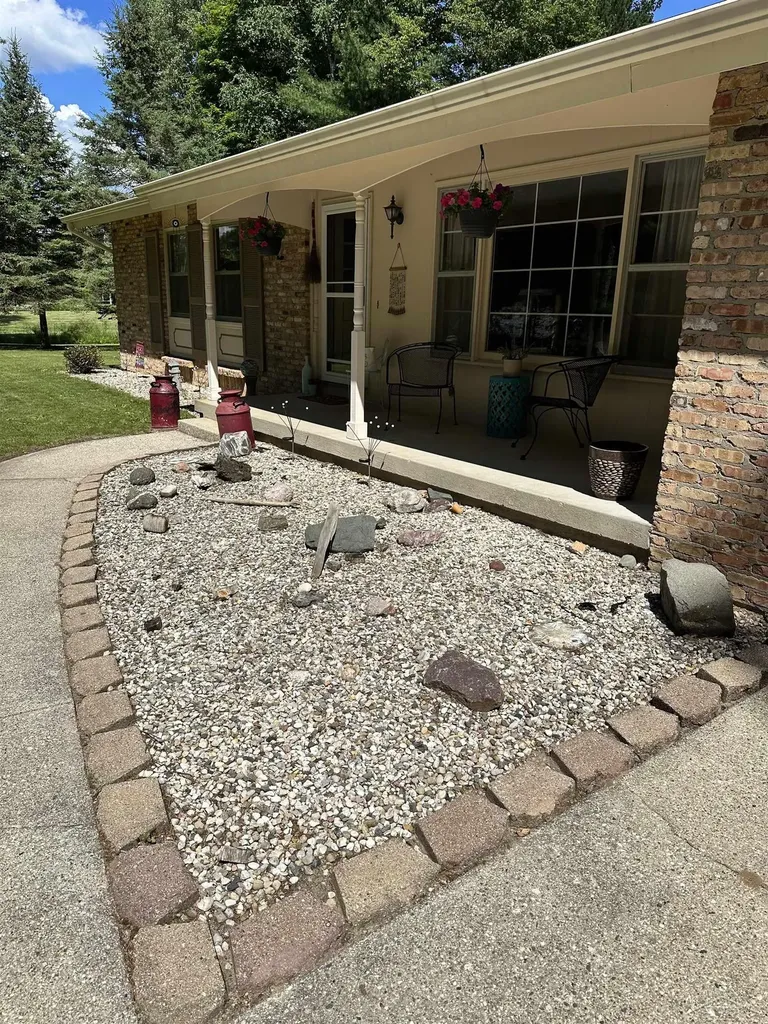 20440 Thornapple Lane Big Rapids Charter Township MI 49307