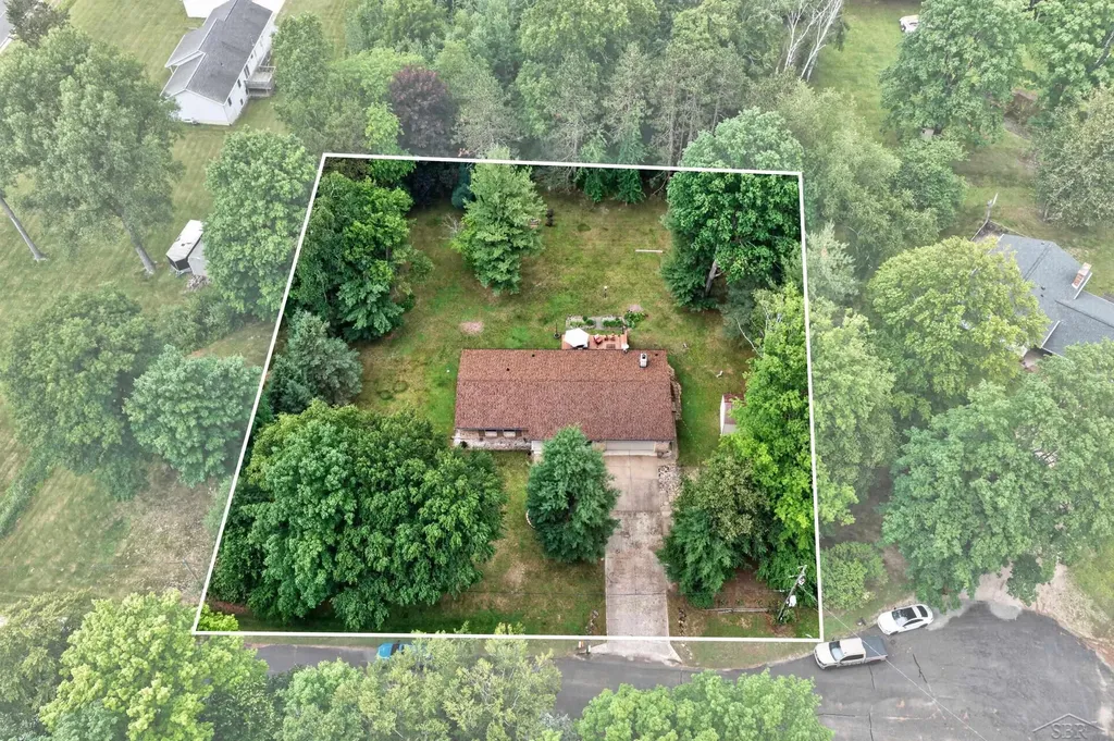 20440 Thornapple Lane Big Rapids Charter Township MI 49307