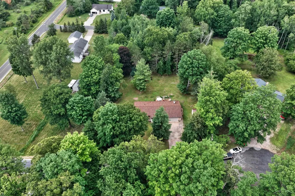 20440 Thornapple Lane Big Rapids Charter Township MI 49307