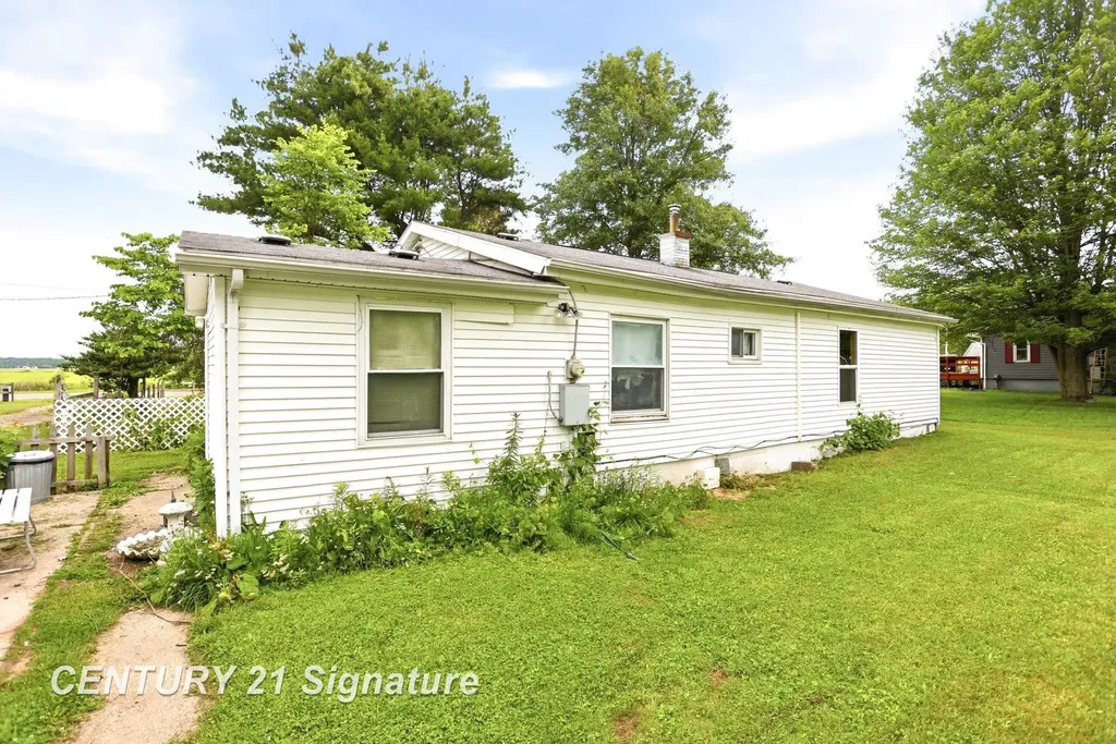 12097 Swan Creek Road Swan Creek Township MI 48609