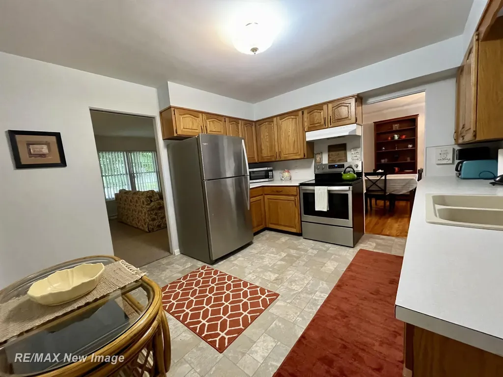 2915 Deindorfer Street Saginaw City MI 48602