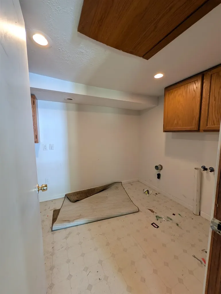 2286 California Avenue Bridgeport Charter Township MI 48601