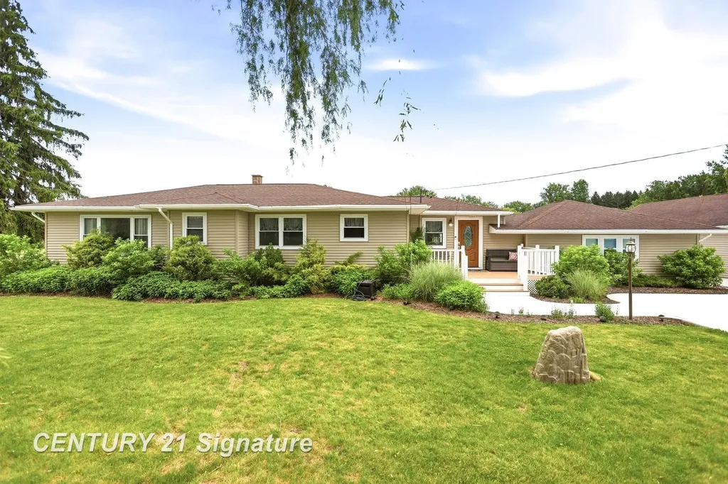 2051 S Brennan Road Fremont Township MI 48626
