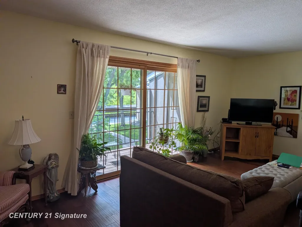 6121 Western Drive Saginaw Charter Township MI 48638