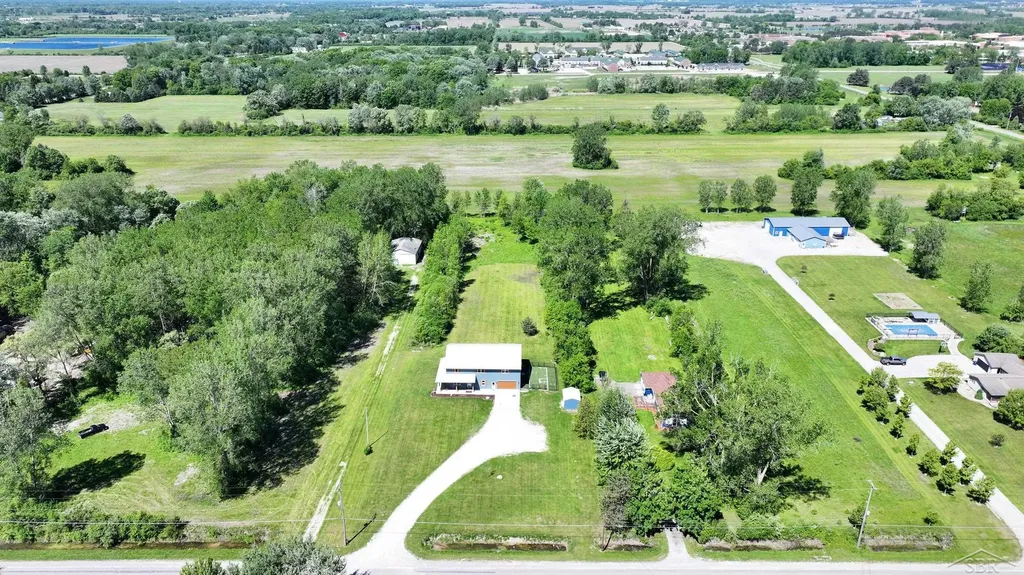 6785 N Michigan Road Kochville Township MI 48604