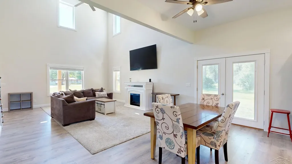 6785 N Michigan Road Kochville Township MI 48604