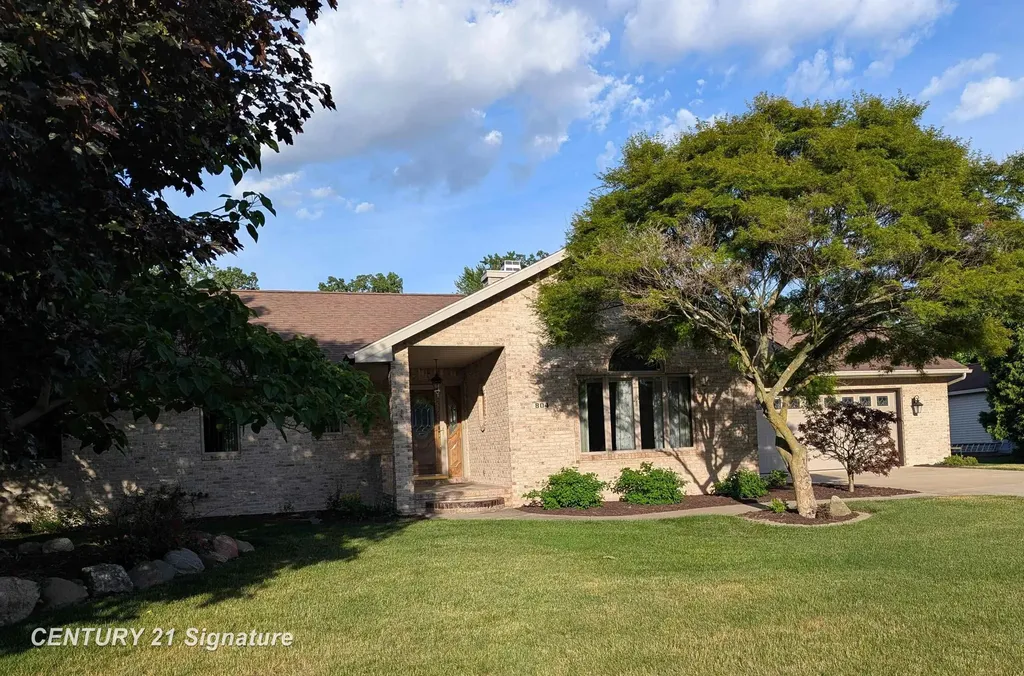 804 Frost Drive Bangor Charter Township MI 48706