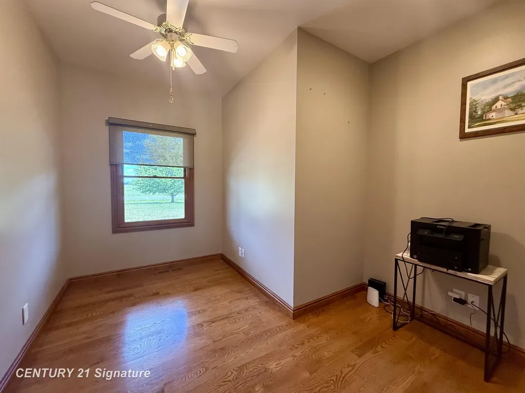 5689 Lawndale Road Kochville Township MI 48604