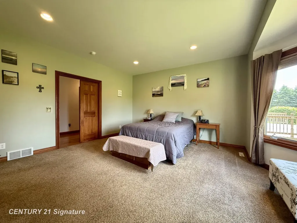 5689 Lawndale Road Kochville Township MI 48604