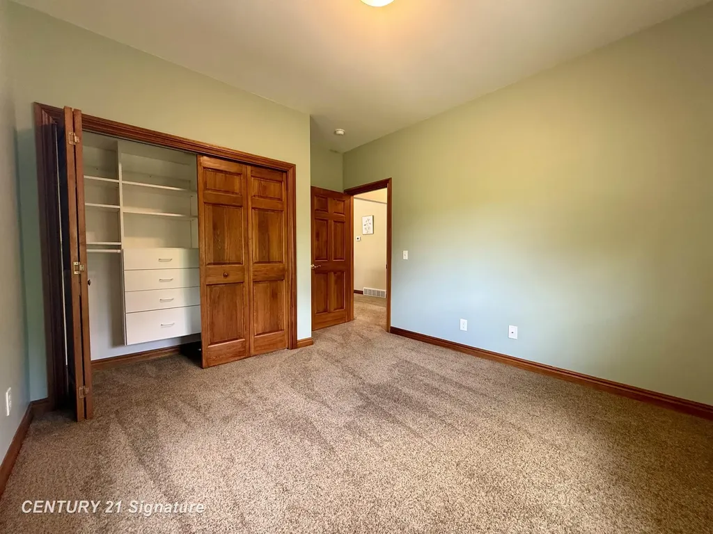 5689 Lawndale Road Kochville Township MI 48604