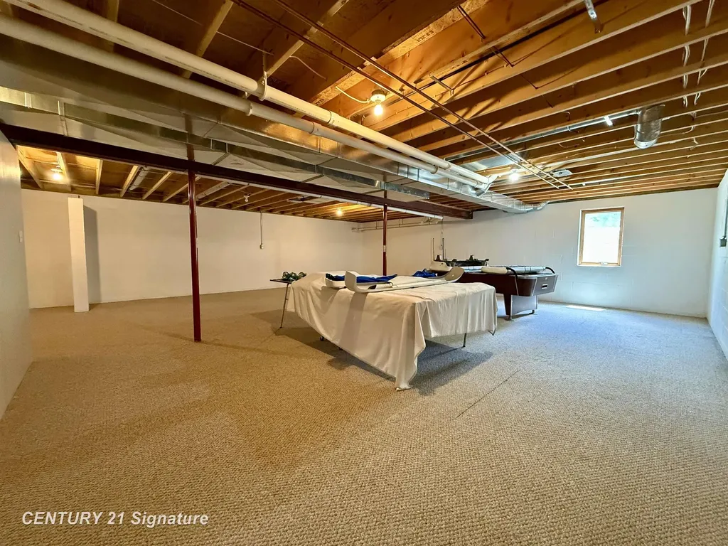 5689 Lawndale Road Kochville Township MI 48604