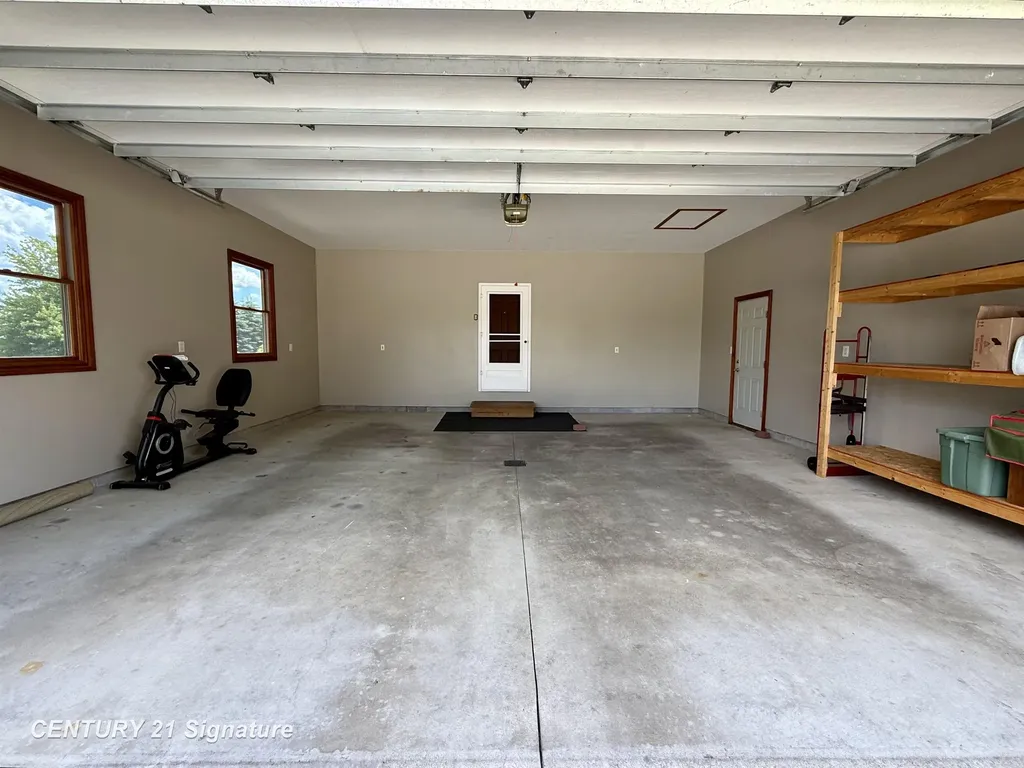 5689 Lawndale Road Kochville Township MI 48604