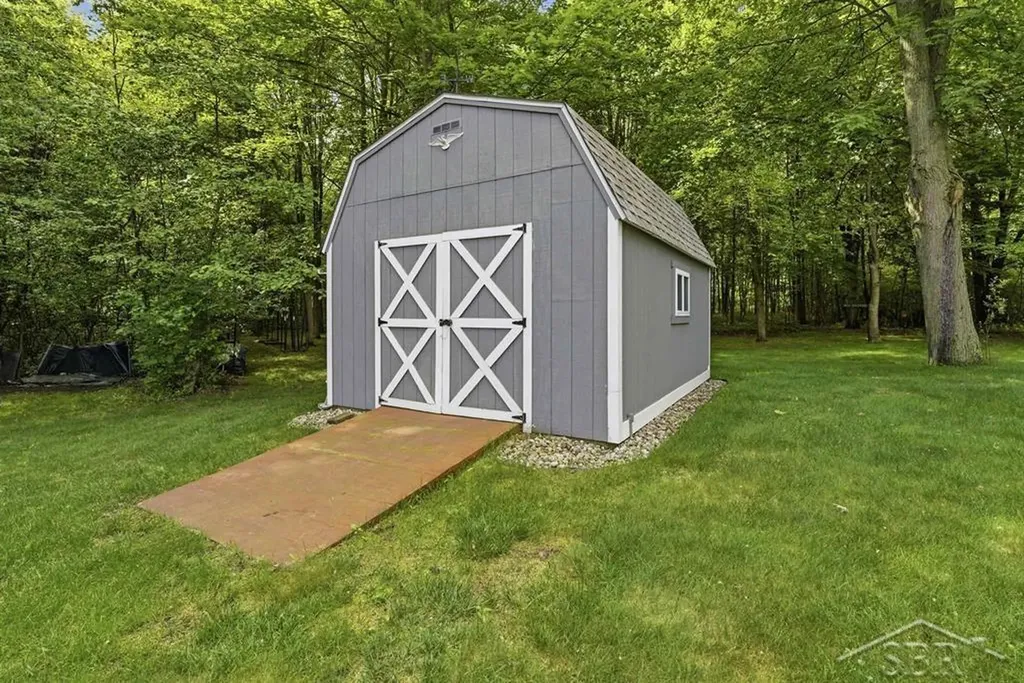 1608 S Tomei Drive Mt. Haley Township MI 48640