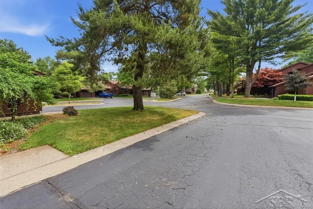 4905 Grandview Circle Midland City MI 48640
