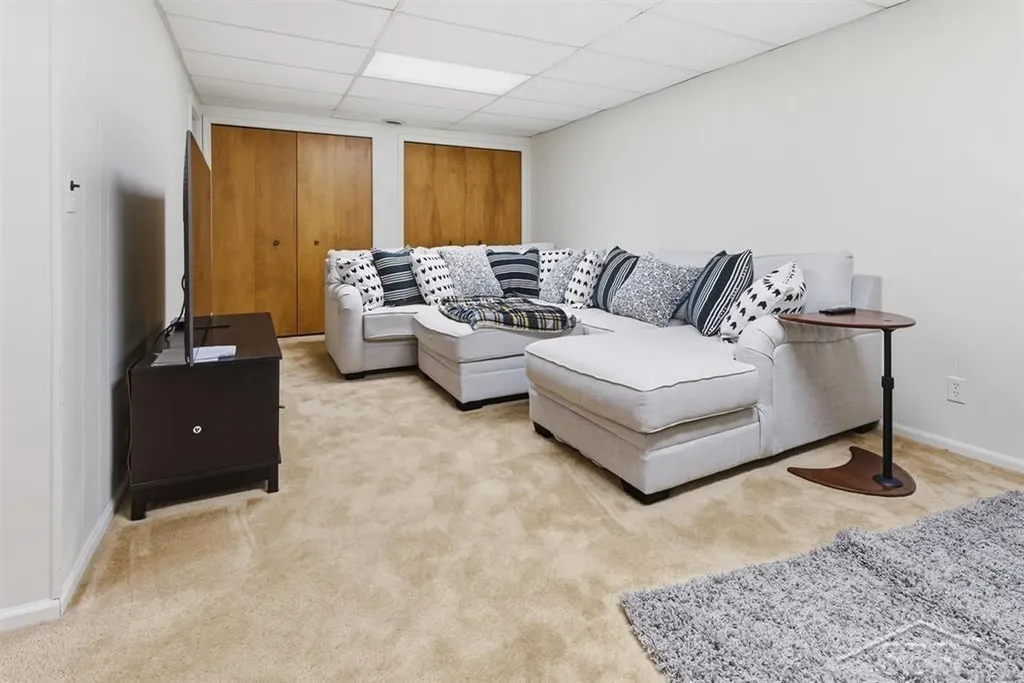 4905 Grandview Circle Midland City MI 48640