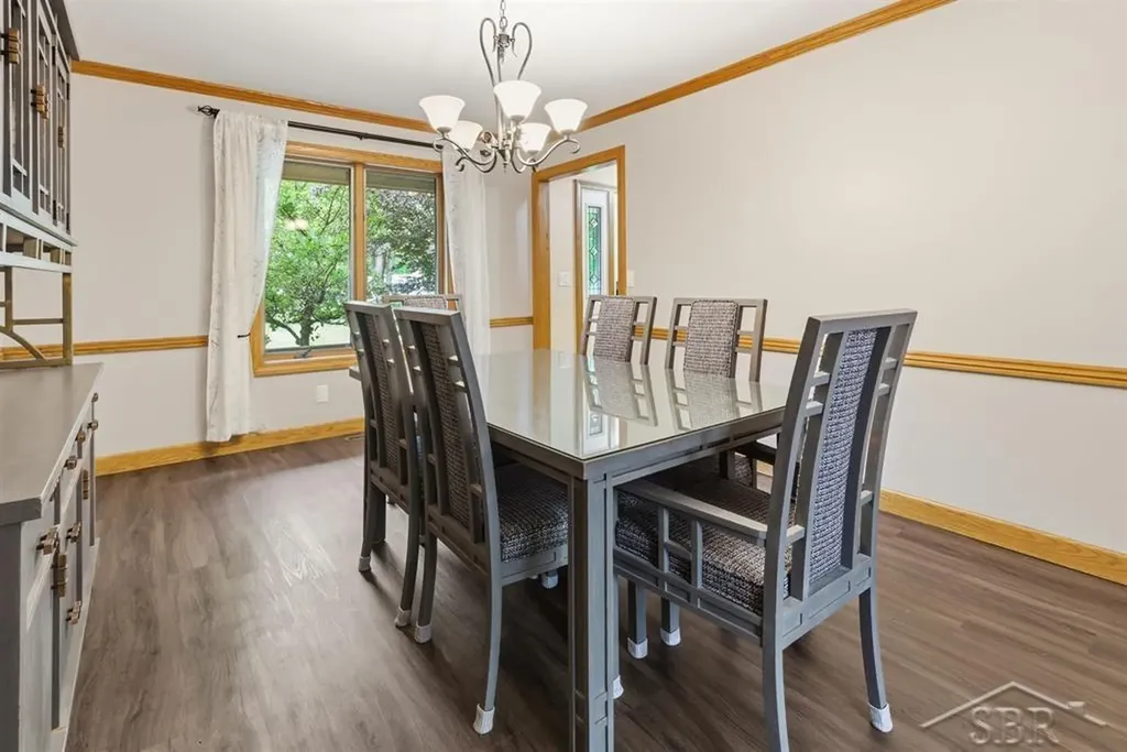 6102 Oak Meadows Court Midland City MI 48640