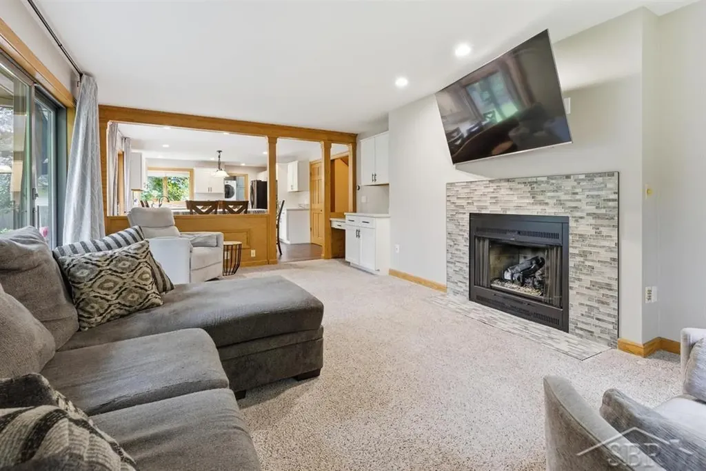 6102 Oak Meadows Court Midland City MI 48640