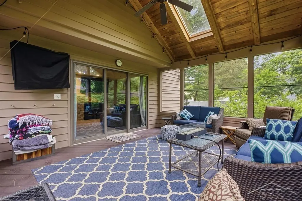 6102 Oak Meadows Court Midland City MI 48640