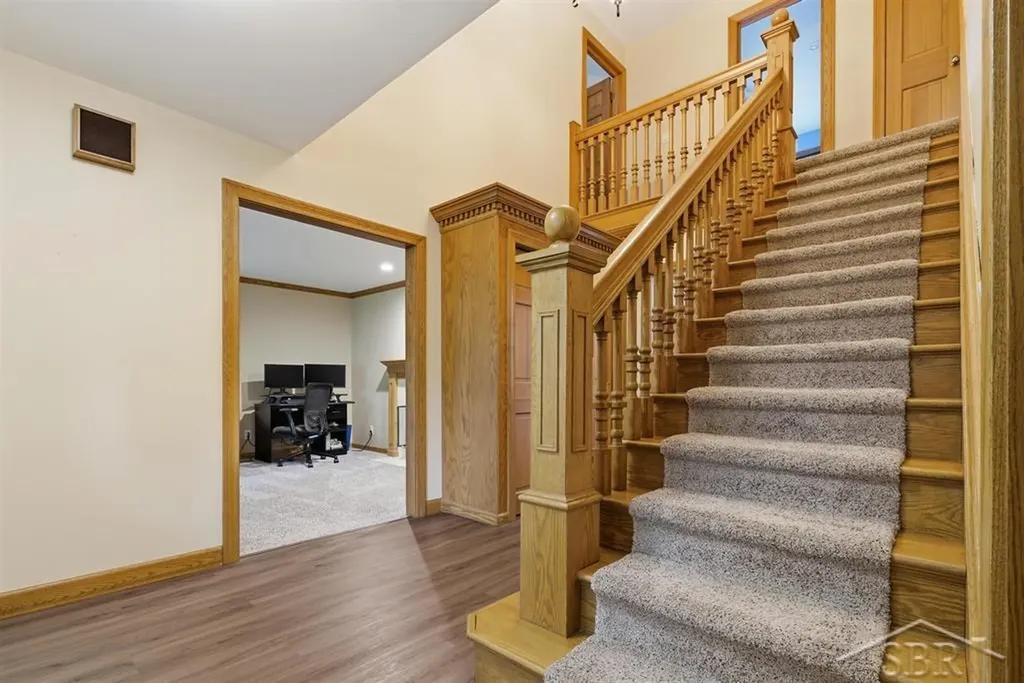 6102 Oak Meadows Court Midland City MI 48640