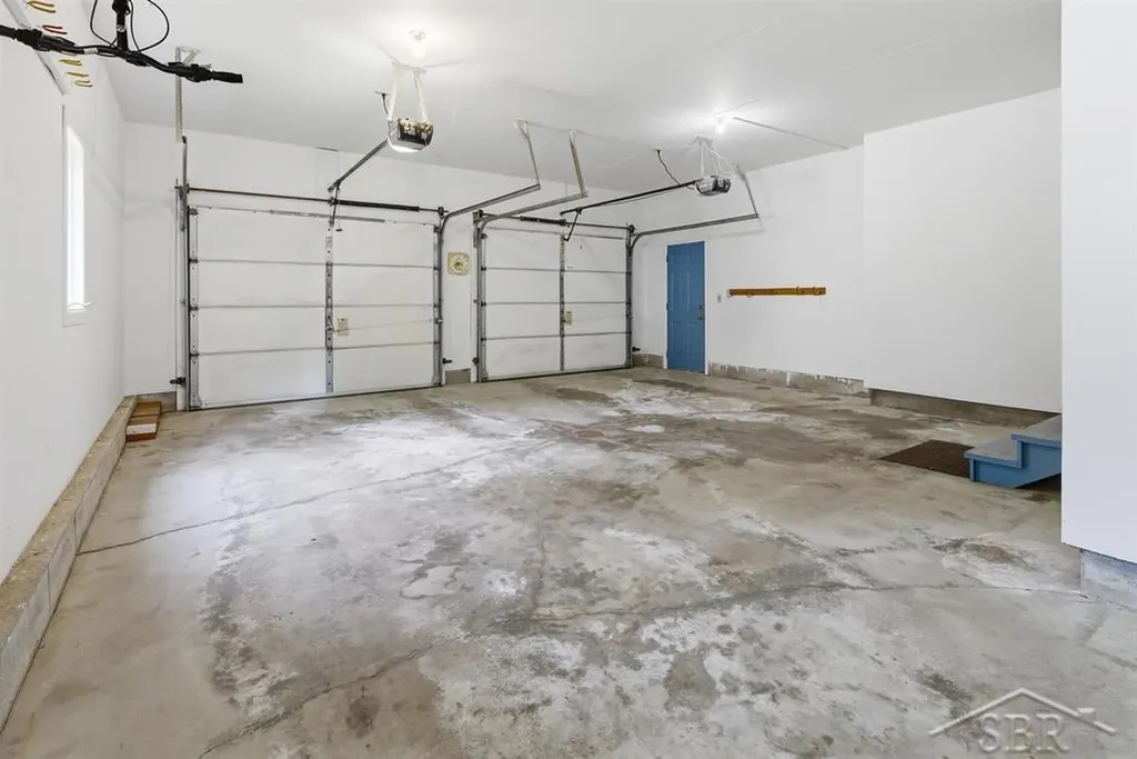 6102 Oak Meadows Court Midland City MI 48640