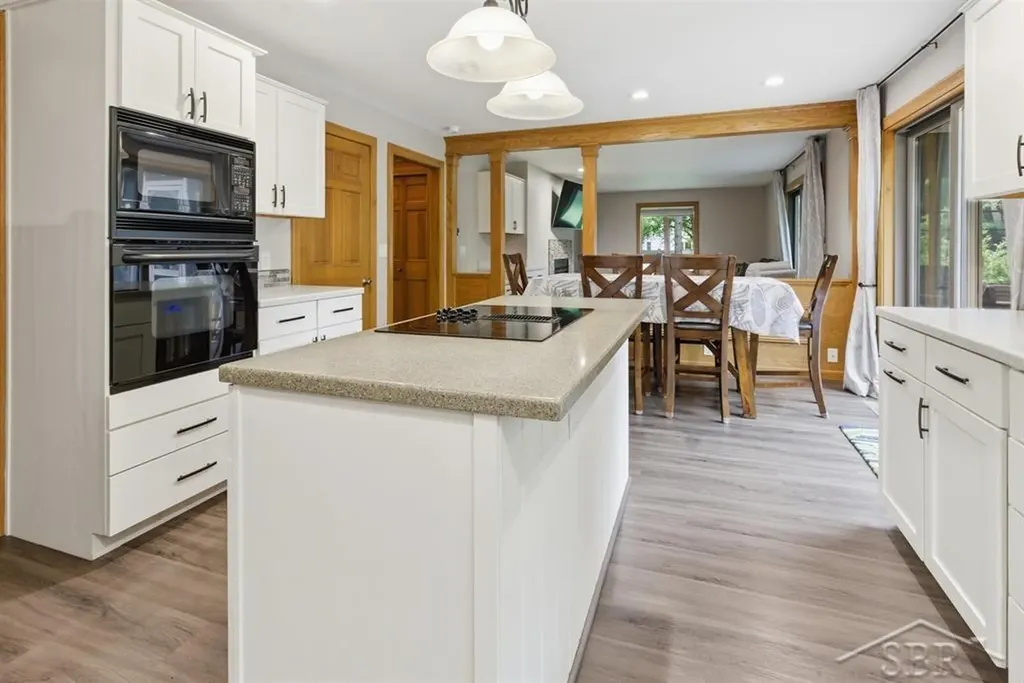 6102 Oak Meadows Court Midland City MI 48640