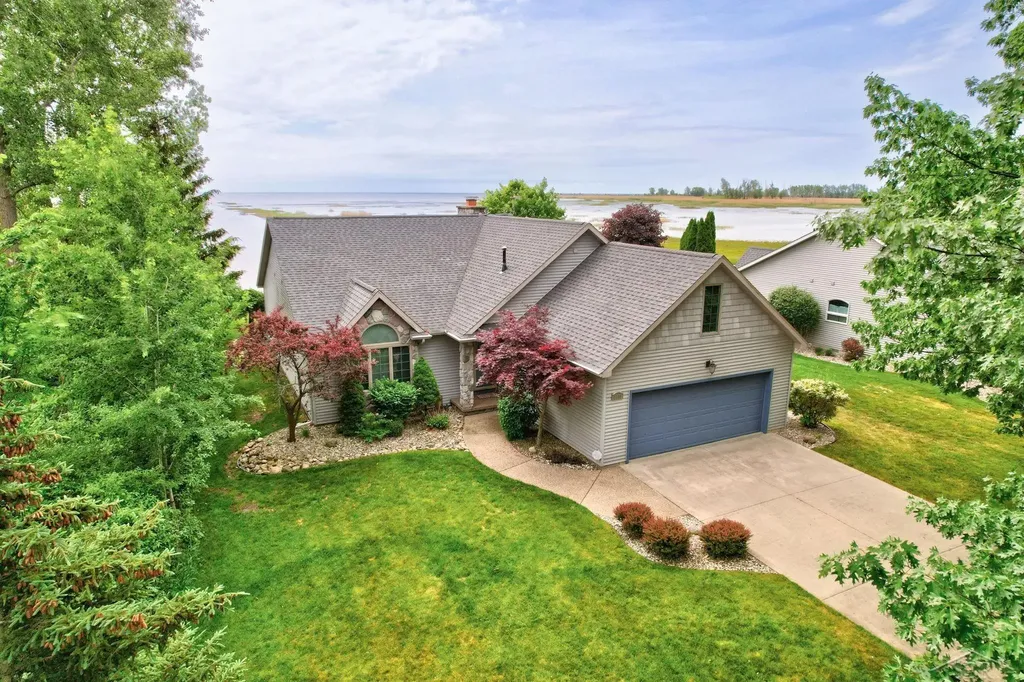 1108 Cove Court Au Gres City MI 48703