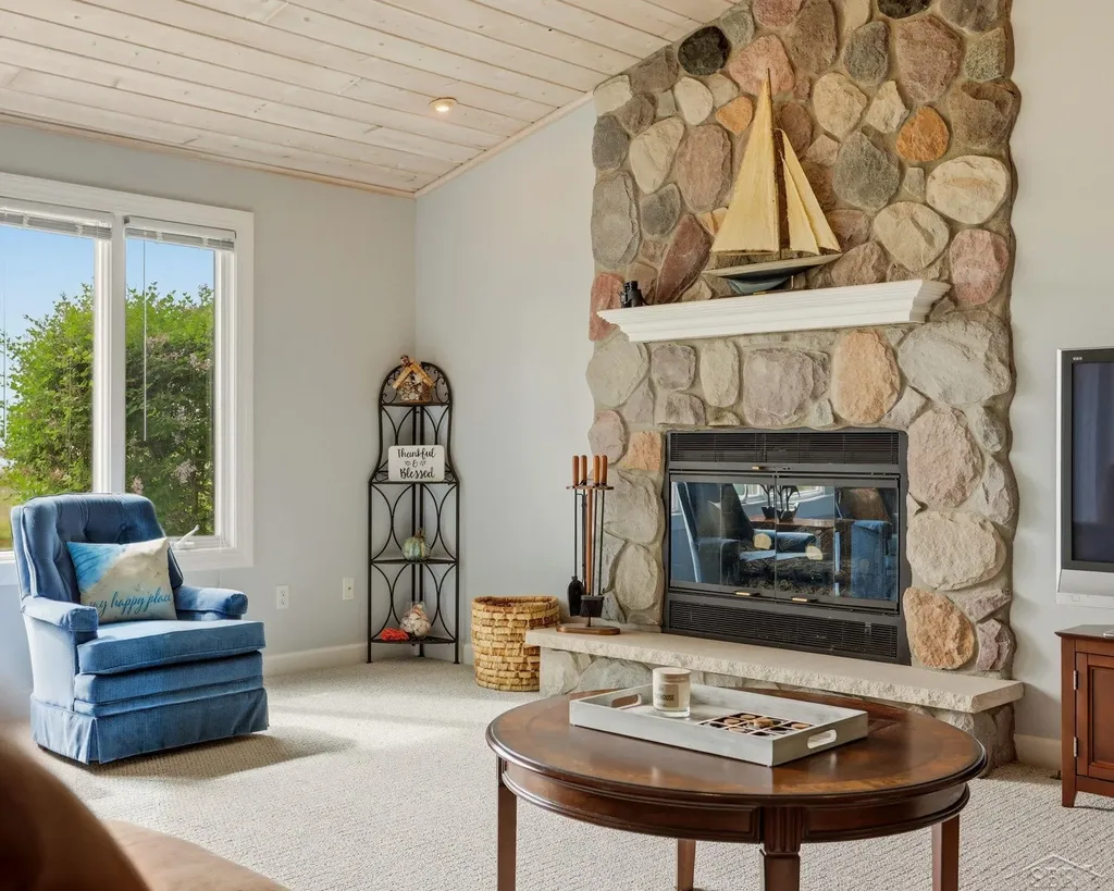 1108 Cove Court Au Gres City MI 48703