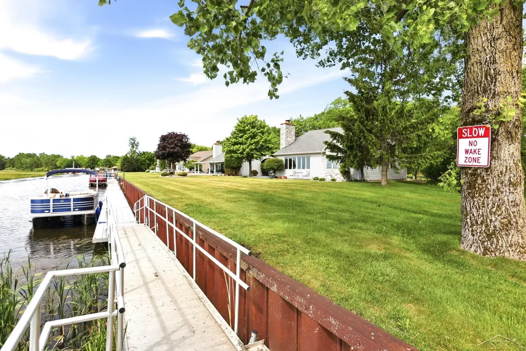 1108 Cove Court Au Gres City MI 48703