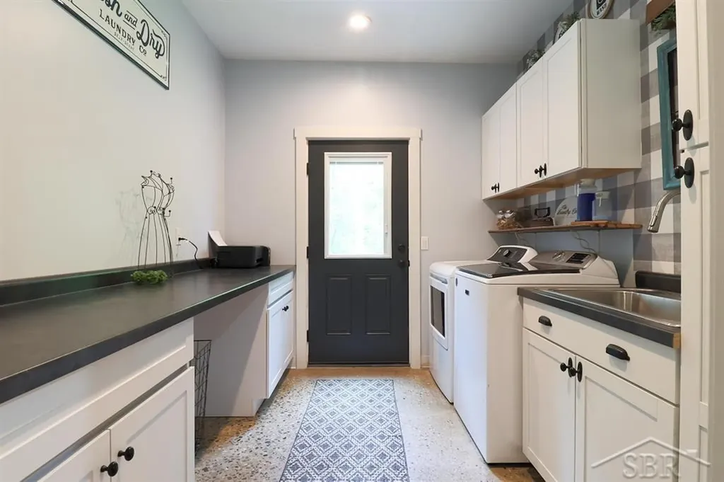 319 E Dopp Road Mt. Haley Township MI 48640
