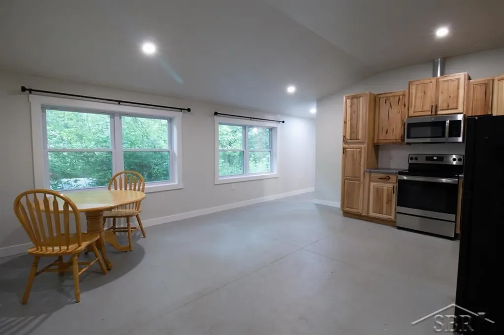 319 E Dopp Road Mt. Haley Township MI 48640