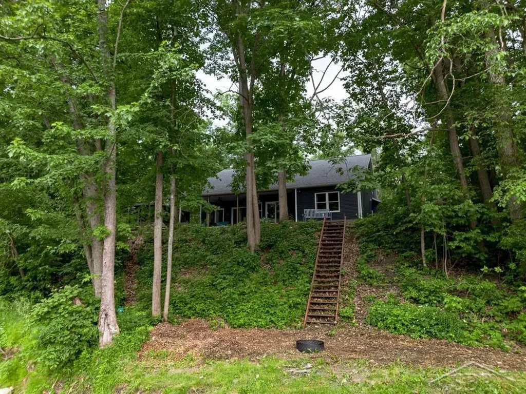 319 E Dopp Road Mt. Haley Township MI 48640
