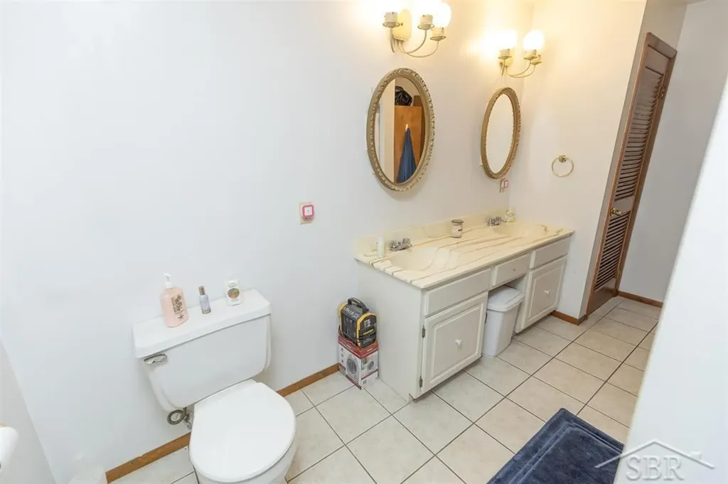 3115-3117 Beech Street Midland City MI 48642