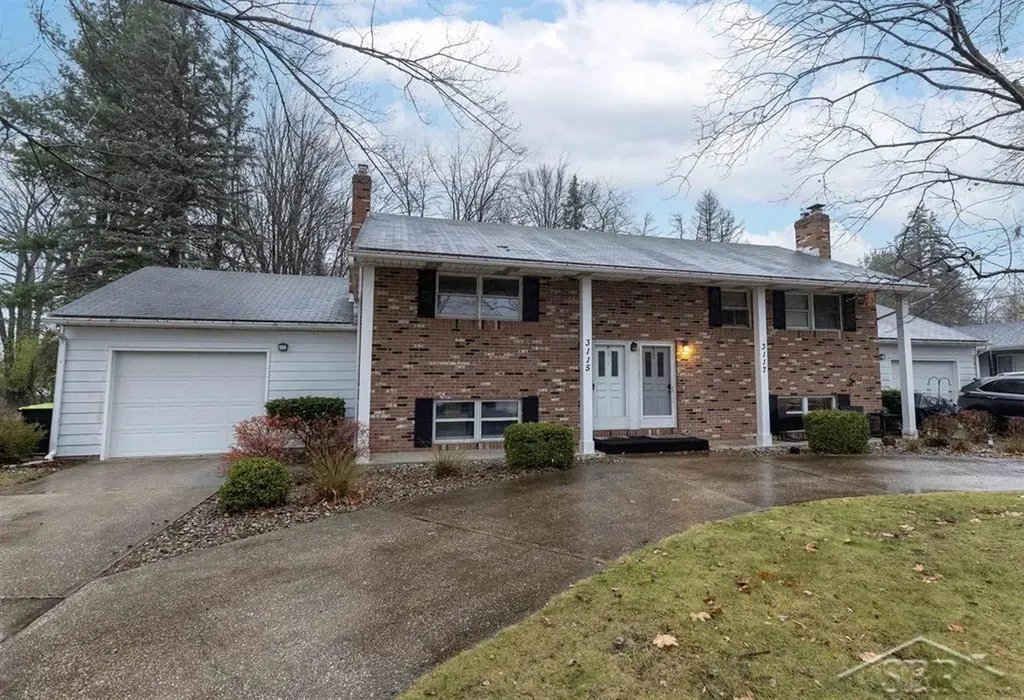 3115-3117 Beech Street Midland City MI 48642