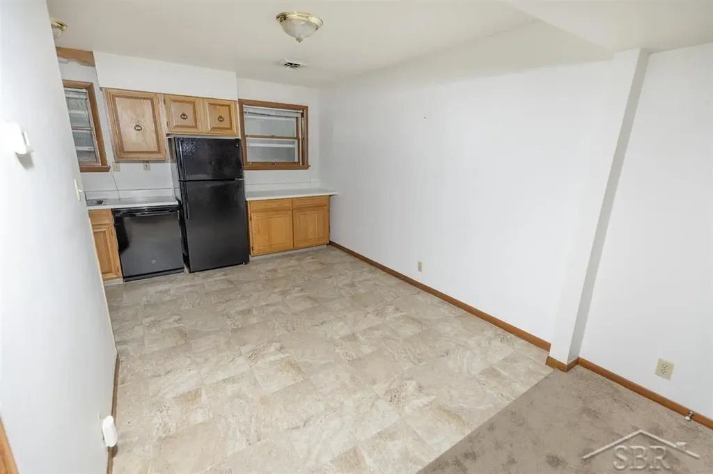 3115-3117 Beech Street Midland City MI 48642