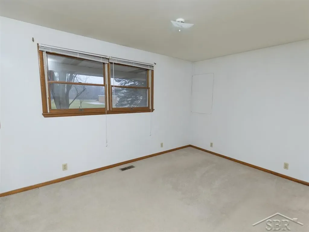 3115-3117 Beech Street Midland City MI 48642
