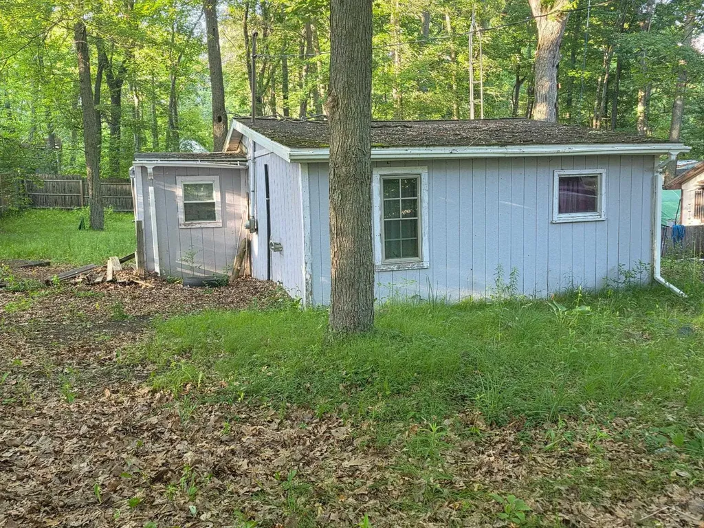 1042 Lake Street Lincoln Township MI 48625